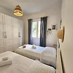 Luxury Portofino Wifi E Netflix Διαμέρισμα