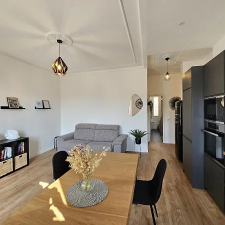 Luxury Portofino Wifi E Netflix Apartment *